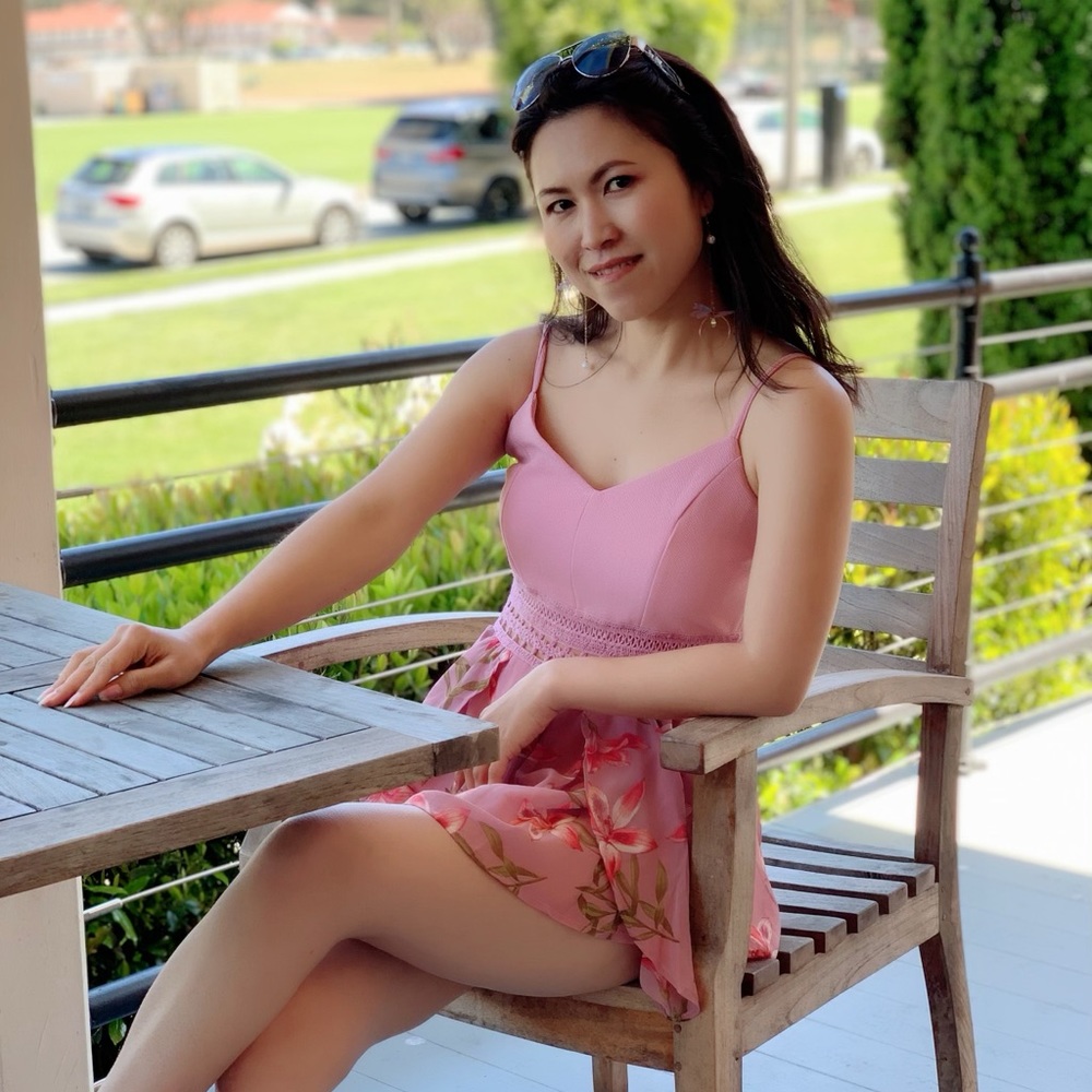 Pink v-top wast trim romper